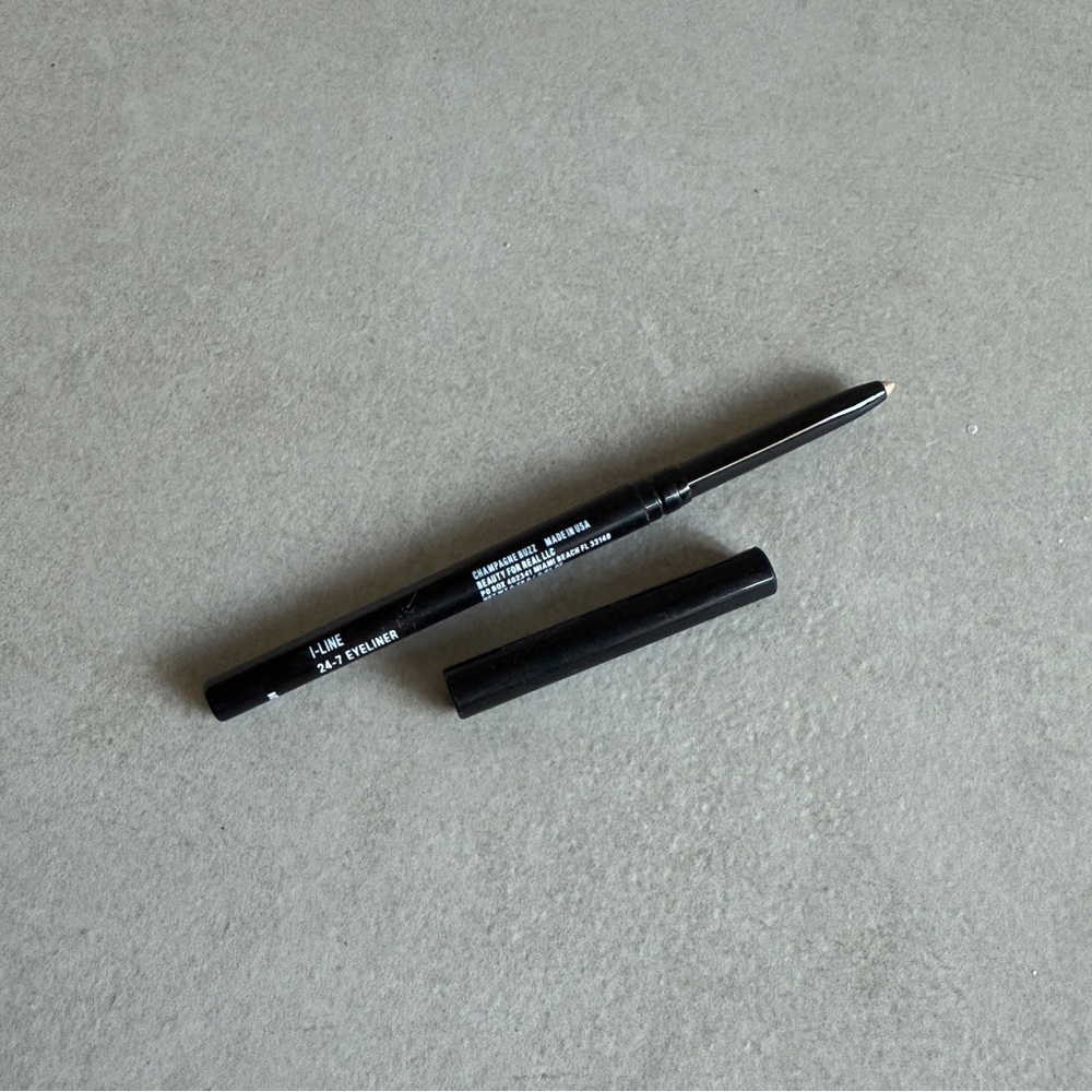 Beauty For Real I-Line 24/7 Eyeliner Black Magic Long-Wear Formula - Picture 2 of 3